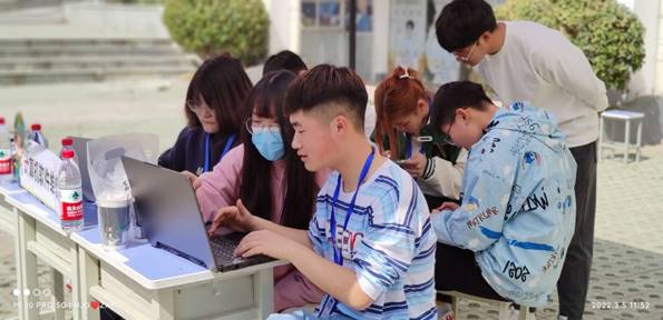 图片1 图片1